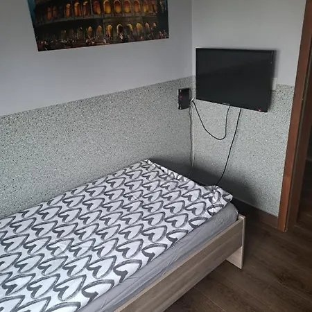 Hostel Kandulski *