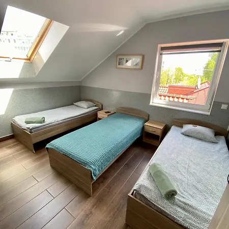 Kandulski Хостел *