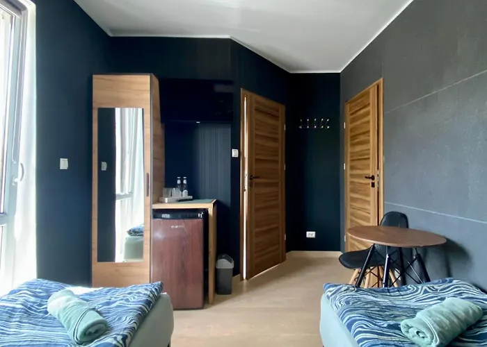 호스텔 Kandulski *