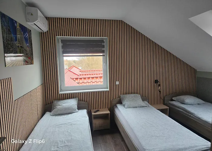 호스텔 Kandulski *